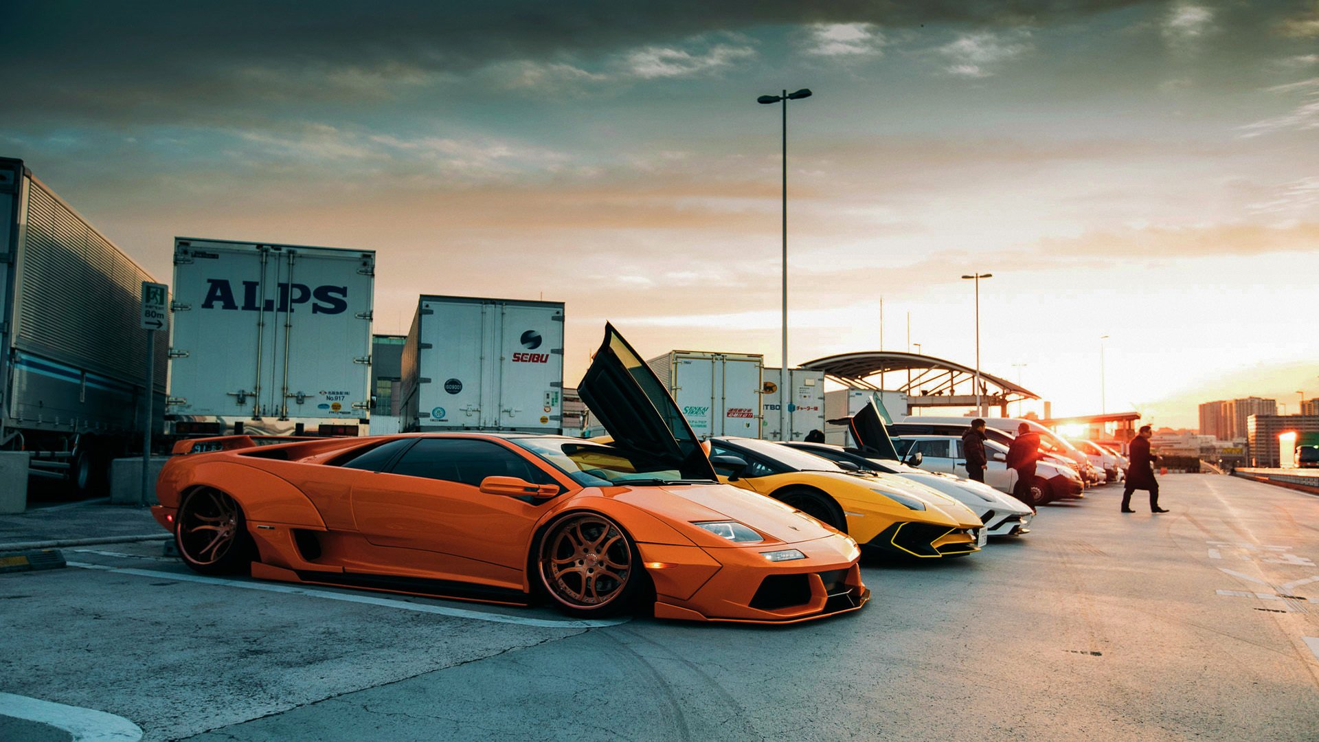 2019年总决赛第4场:库里在第一节就投进连续两个长距离三分,开启“火力模式”