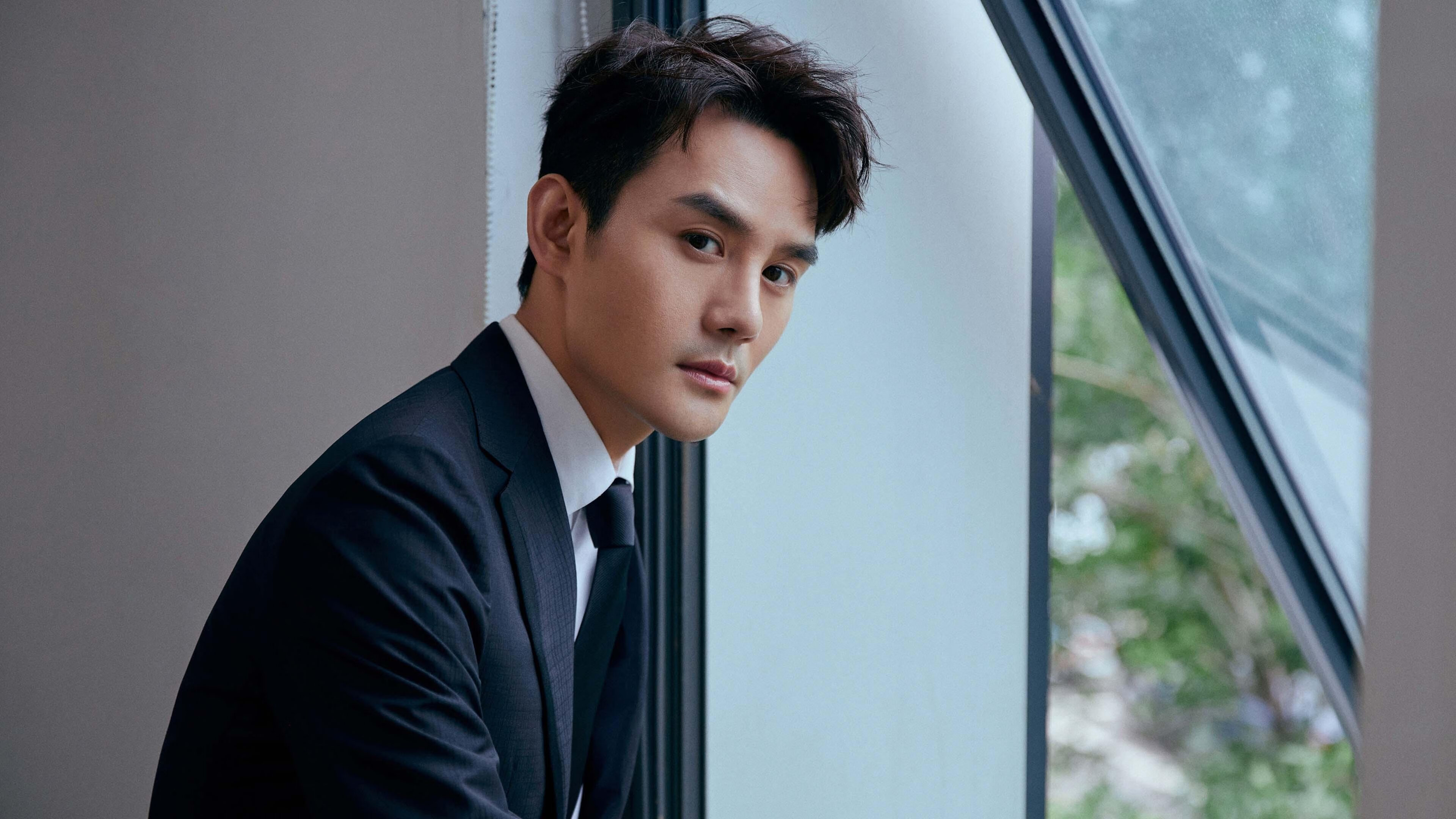 2019季后赛：库里关键第4节连续投中两个超远距离三分，带队逆转！