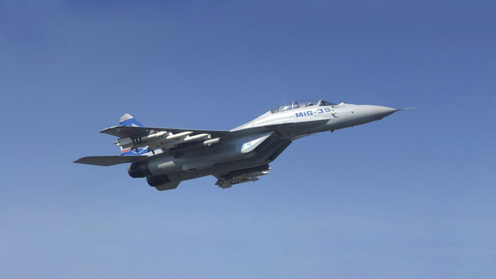 爱游戏中国官方登录入口网站-_水上涂鸦赛：运动与艺术的奇特结合_，水上绘画