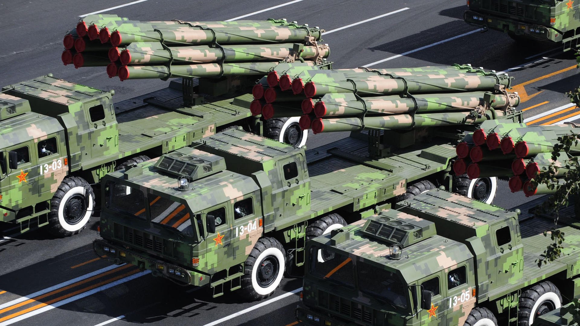 弗赖堡球队遭遇连败，危险区域积分严重不足，德甲弗赖堡的战术打法