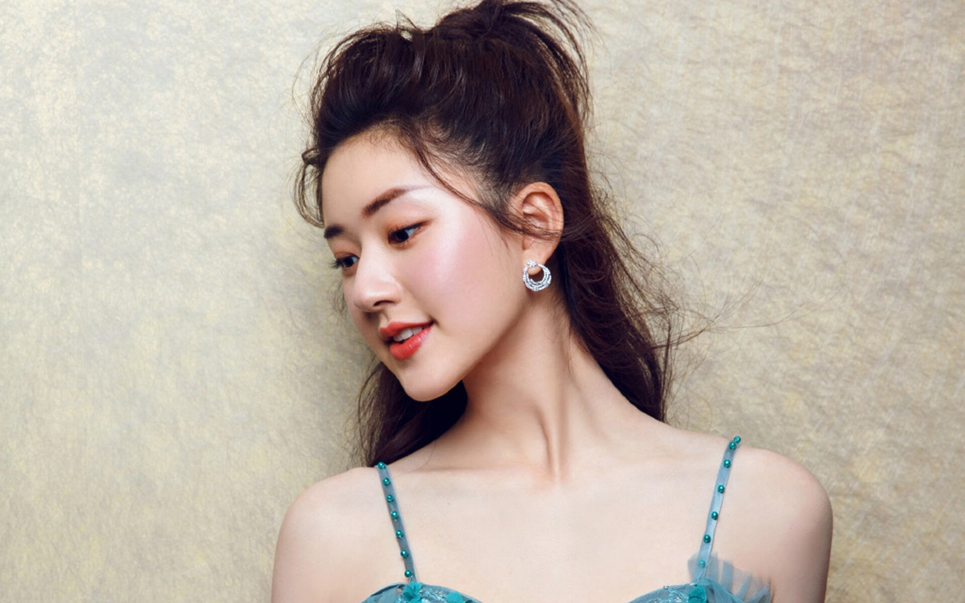 中国田径大奖赛谢震业、葛曼棋双双夺冠，全国田径锦标赛谢震业