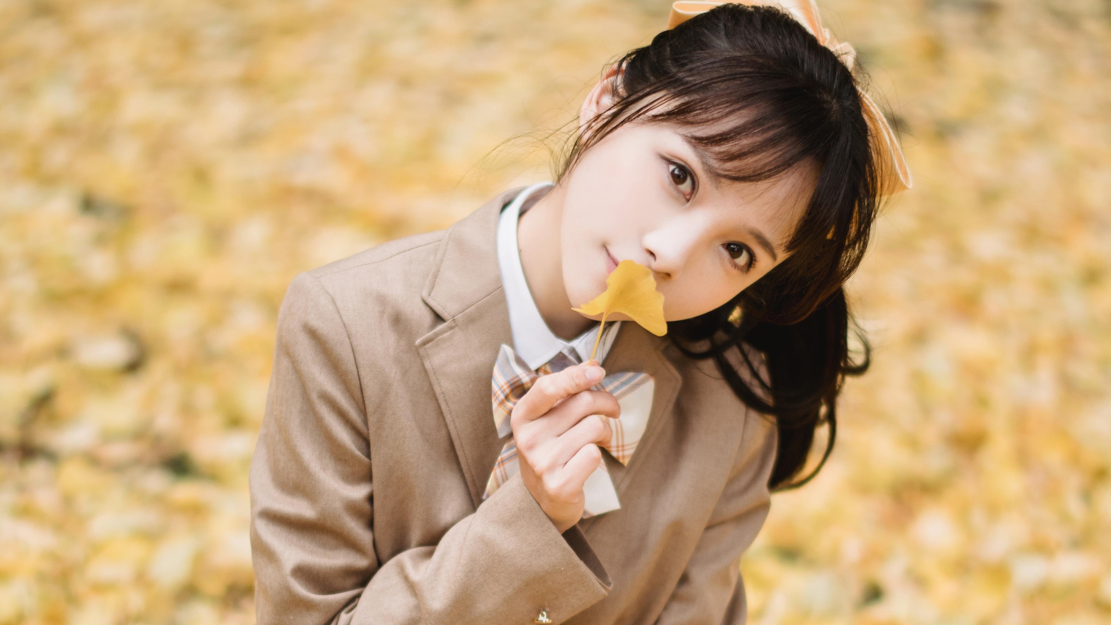 中小学生轮滑培训课程标准正式发布，学生轮滑展示视频